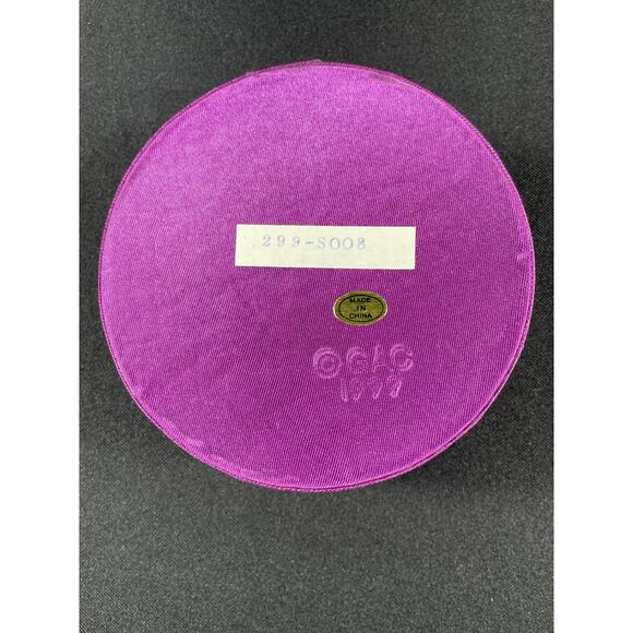 Vintage Purple Satin Gift Box with a Beaded and Sequenced Butterfly - Picture 6 of 6